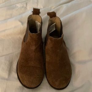 Janie and jack. Toddler boys suede Chelsea boot.